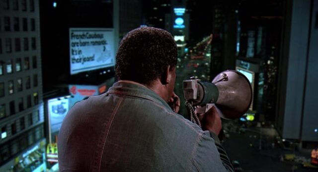 Batteries Not Included 08