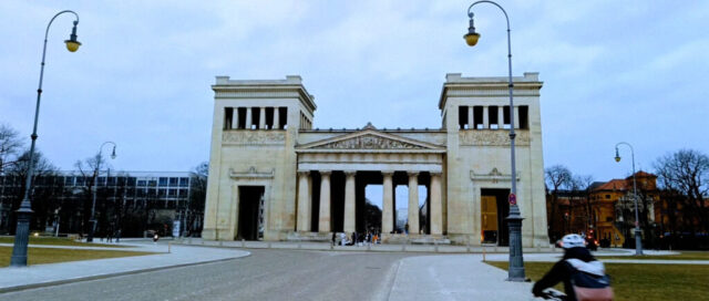 Königsplatz 03
