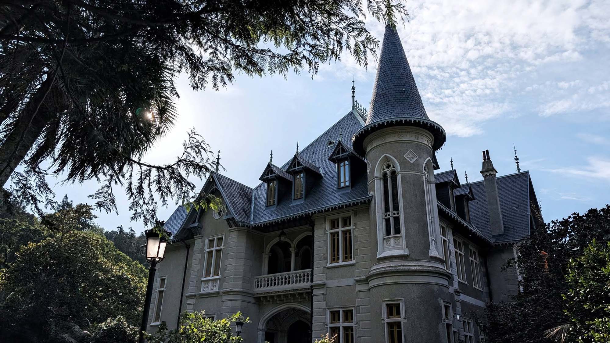Biester Palace