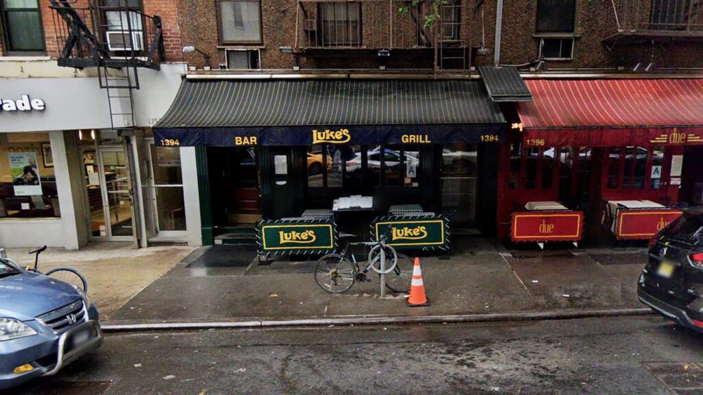 Luke’s Bar & Grill