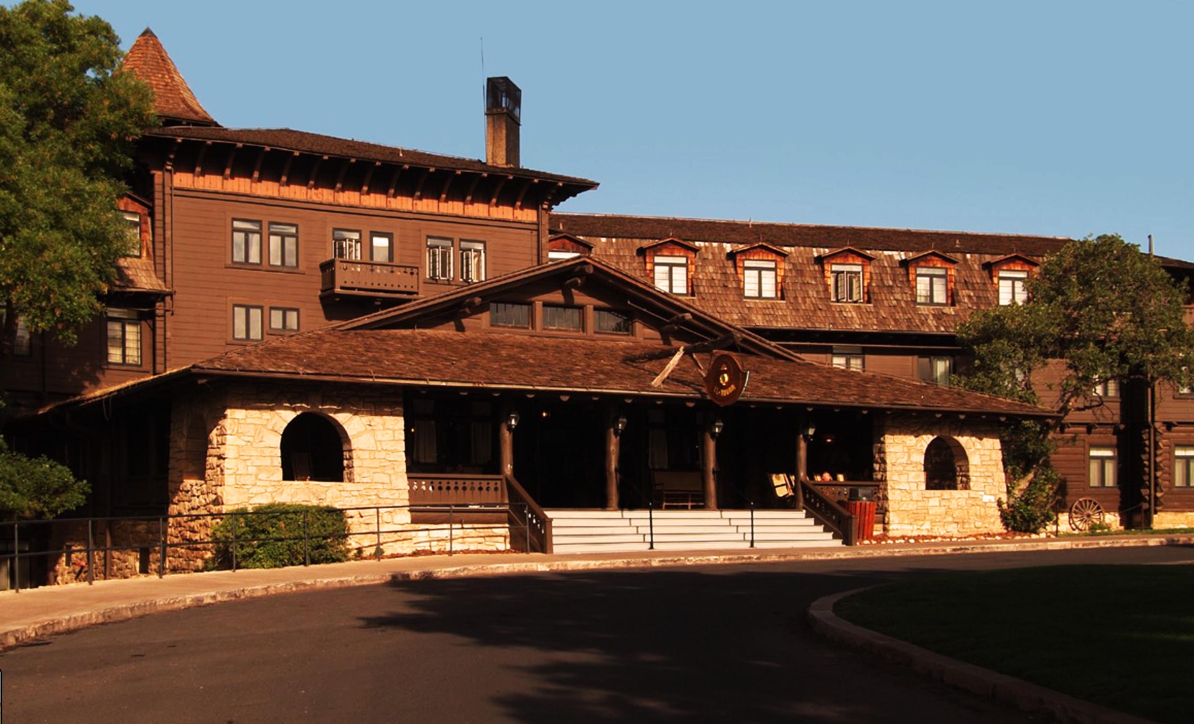 El Tovar Hotel