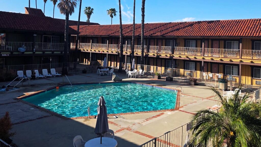 Hotel Saddleback
