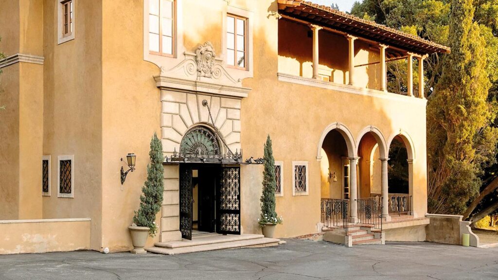 Alverno Heights Academy