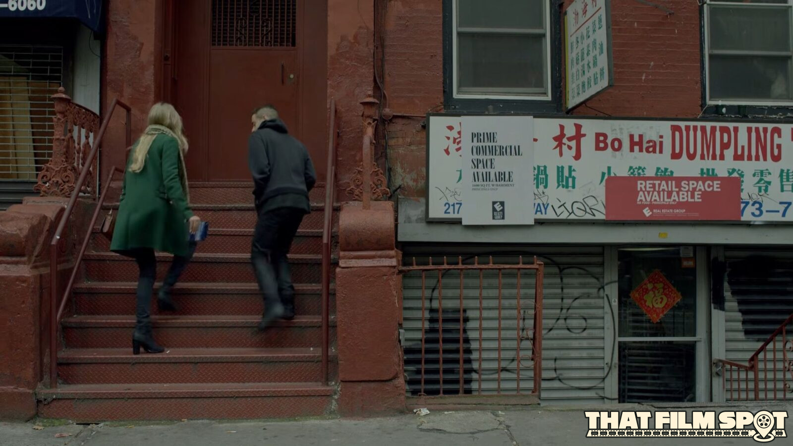 Mr-Robot-Bo-Hai-Dumpling-Town-04-1600x900