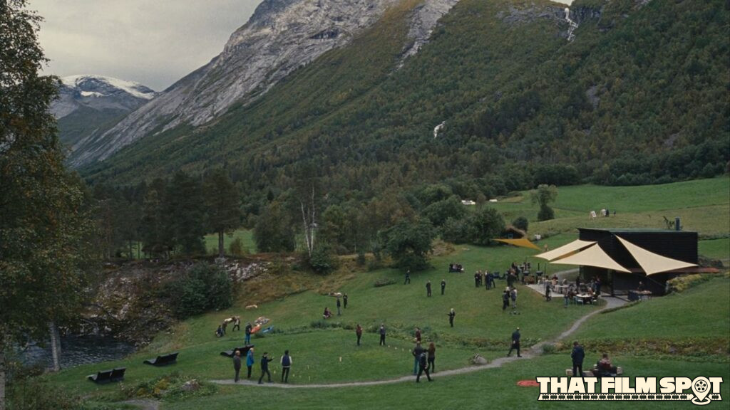 Succession-Juvet-Landscape-Hotel-01-1024x576