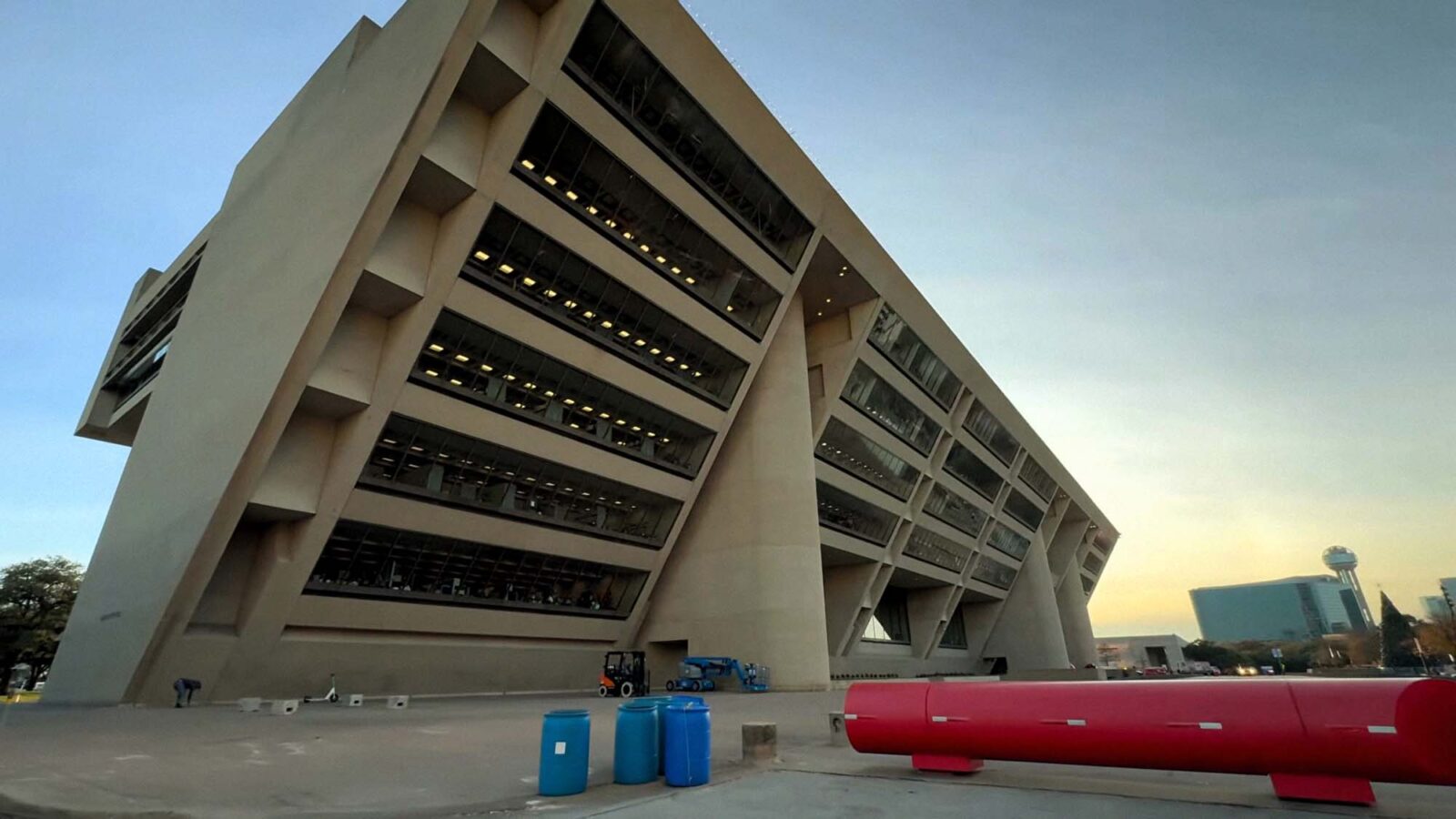 Dallas City Hall